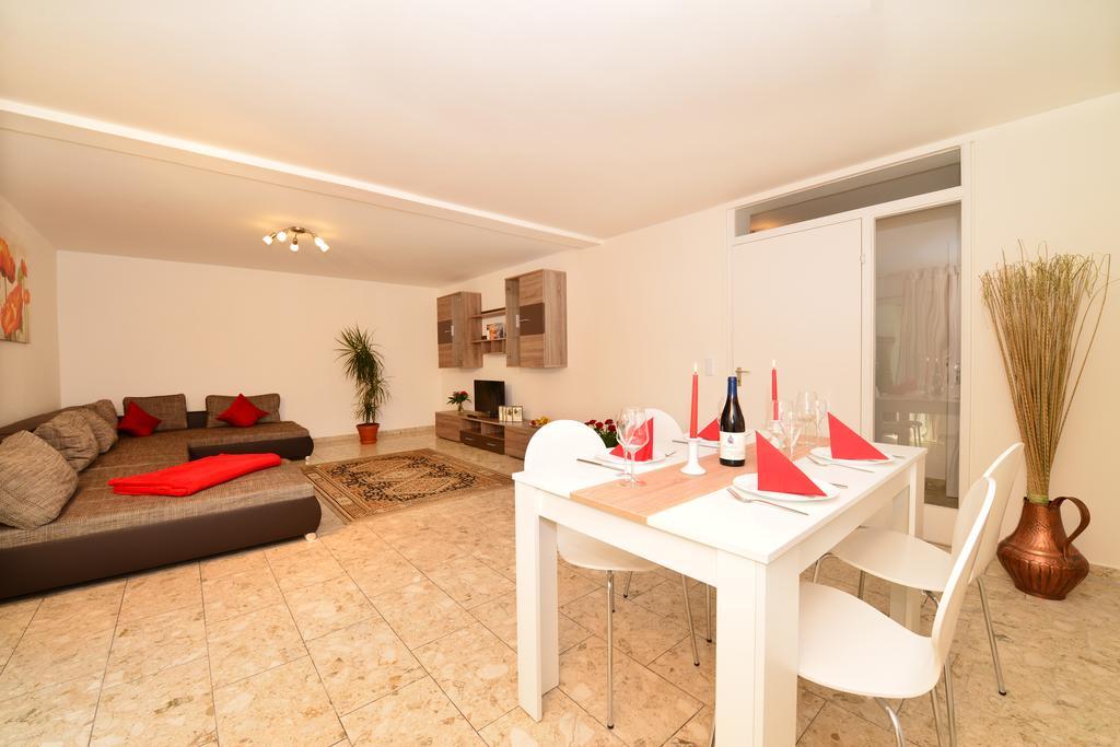 Hotel Am Buchwald Esslingen am Neckar Стая снимка