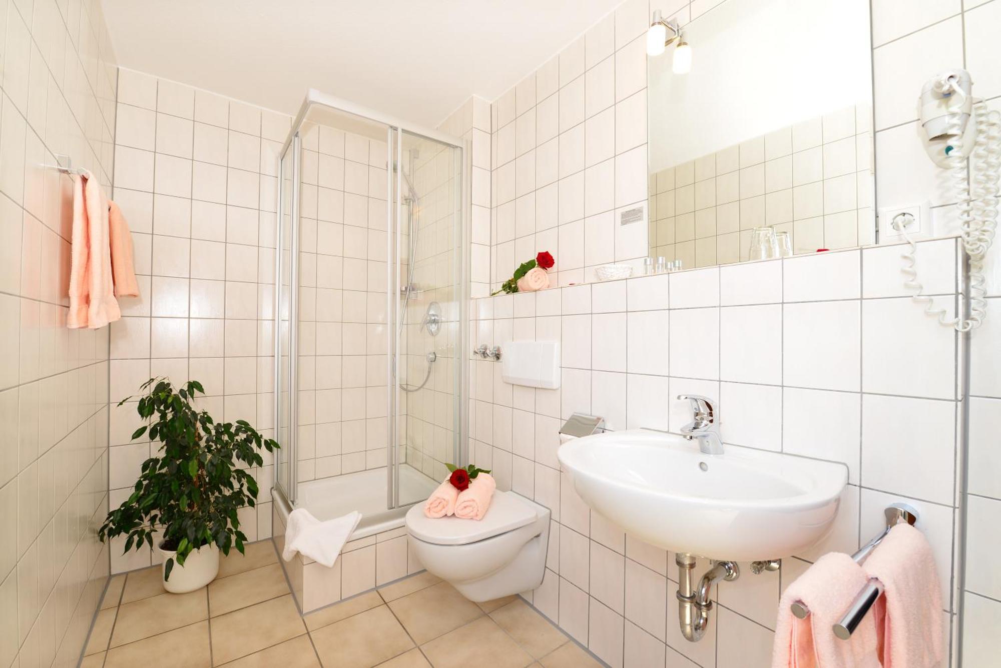 Hotel Am Buchwald Esslingen am Neckar Стая снимка